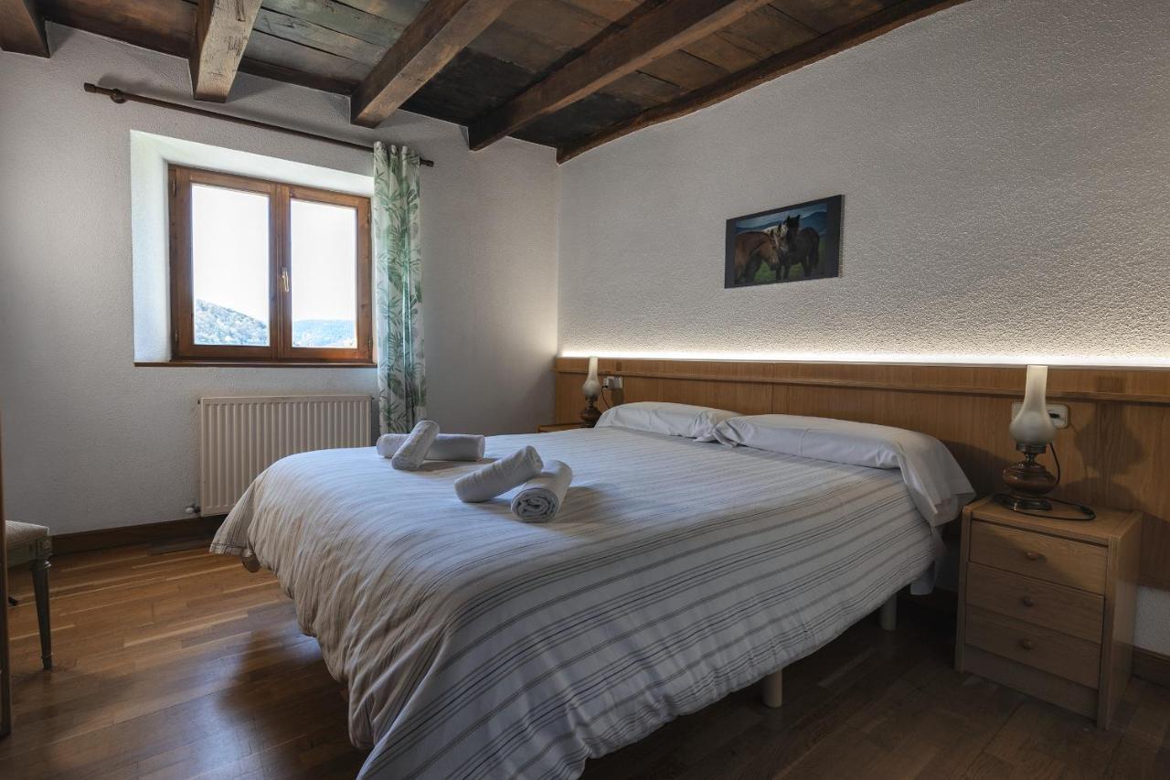 Hostal Etxeberri Eugi Dış mekan fotoğraf