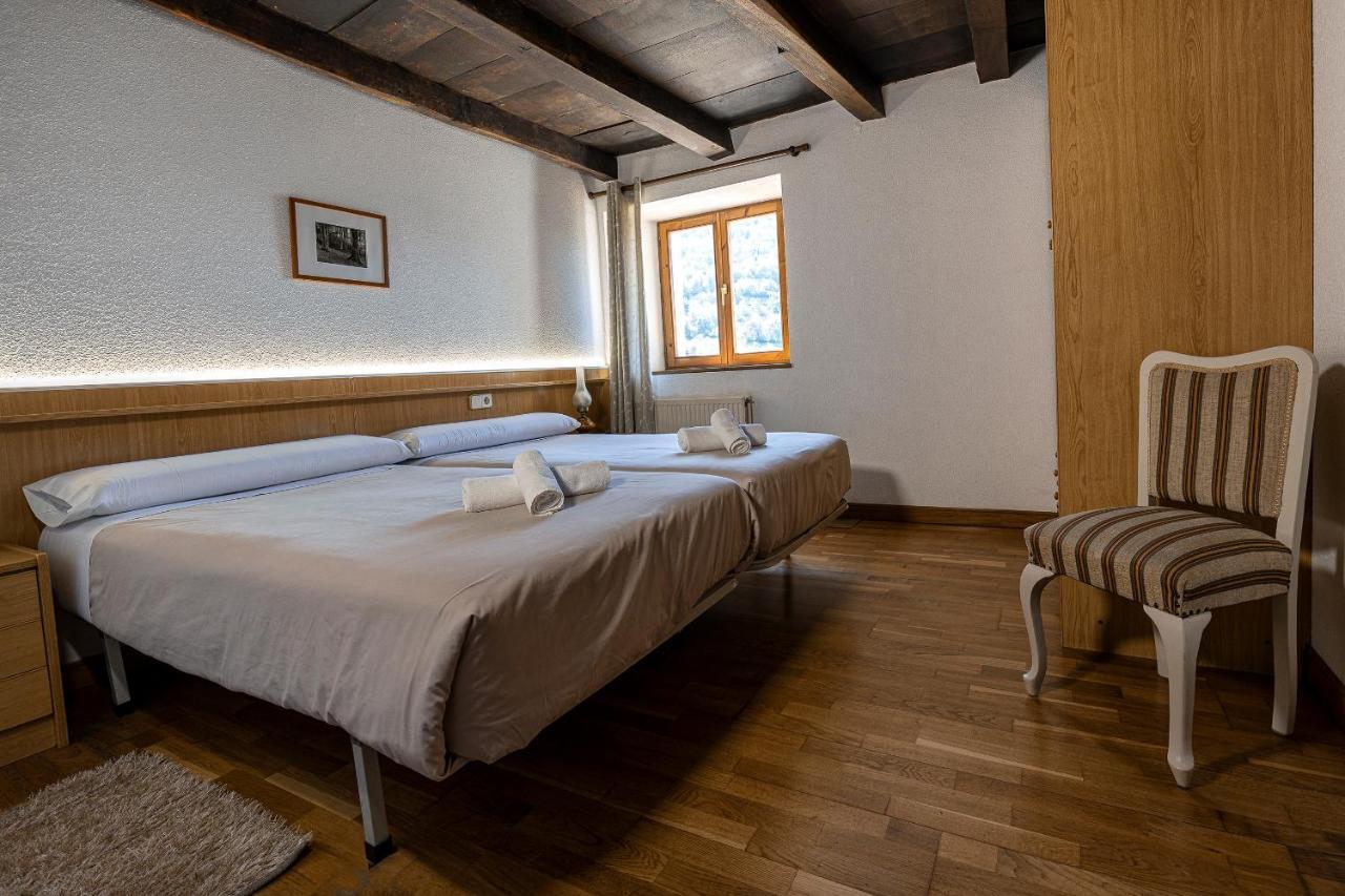 Hostal Etxeberri Eugi Dış mekan fotoğraf